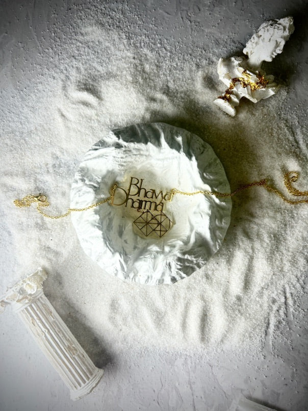 Couple Name Necklace with Hanging Couple Monogram | Unisex
